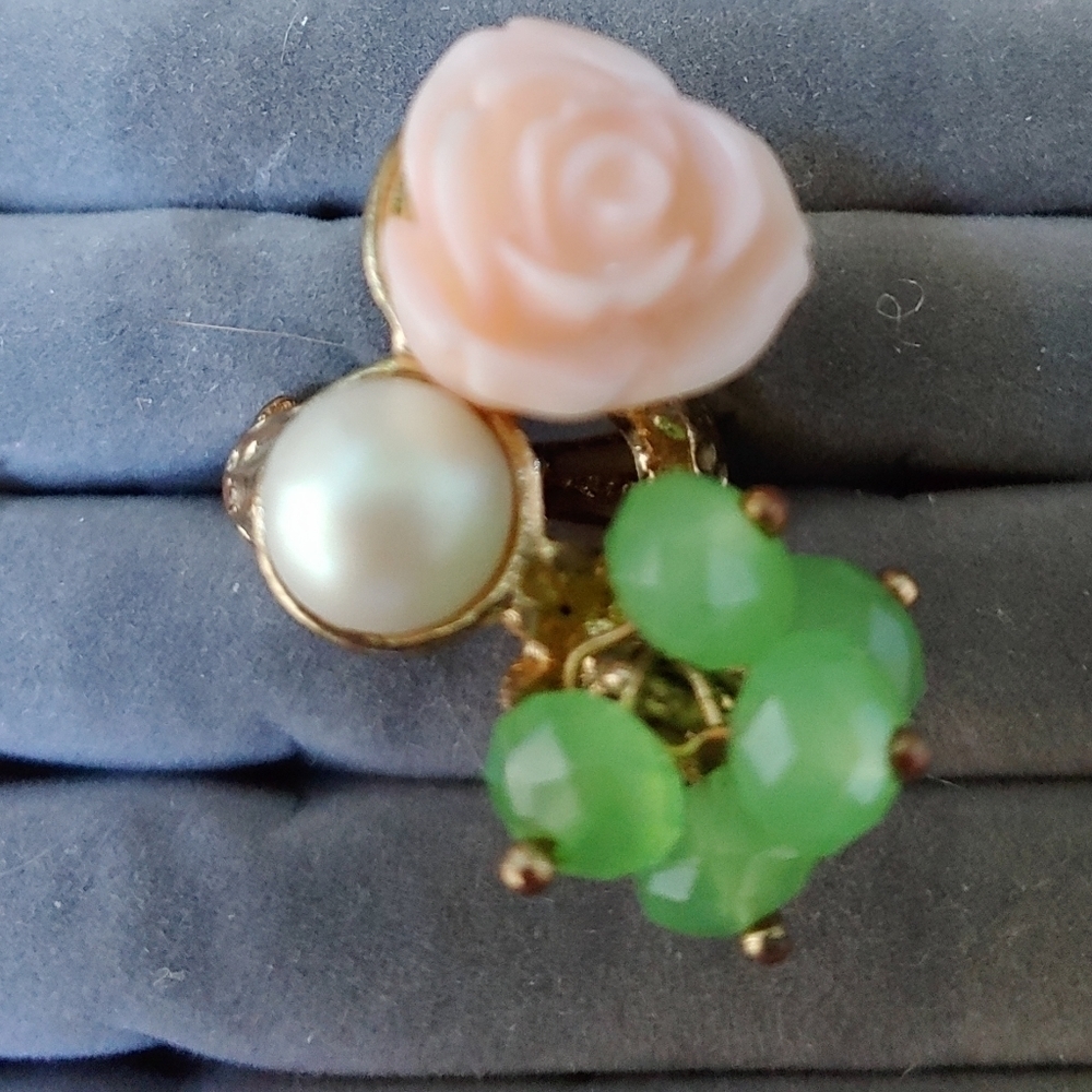 CUTE-FUN & Funky Flower Ring
